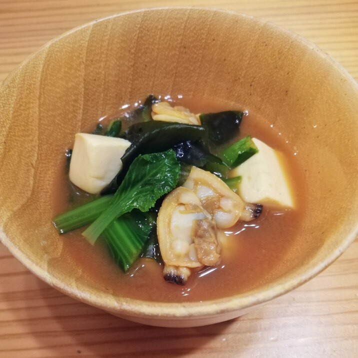 鉄吸収率up！アサリと小松菜と豆腐の味噌汁